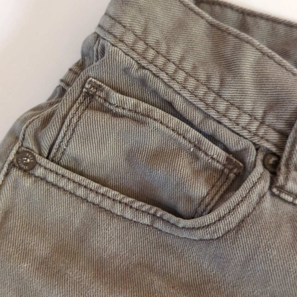 Free People Cut Off Button Fly Green/Khaki Jean Shorts women’s | 30 - Picture 5 of 6